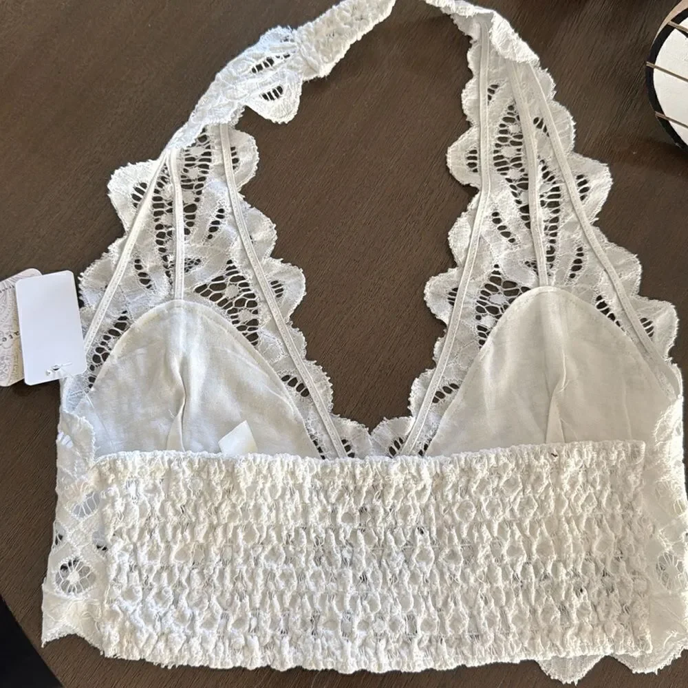 NWT Free People Adella Lace Halter Bralette Lace Scallop Pull- On Backless White